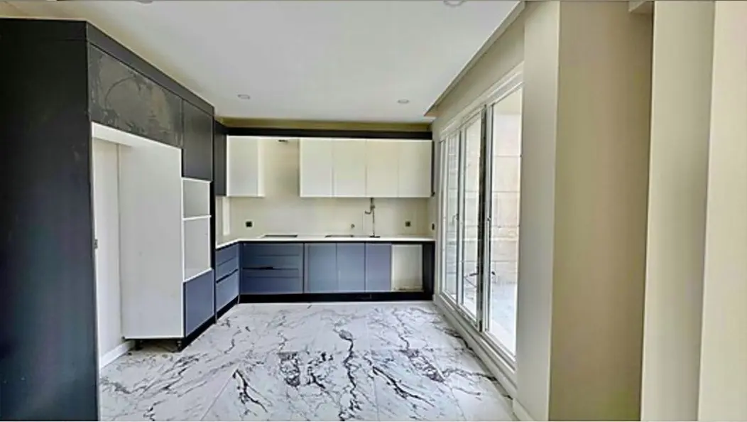 Modern kitchen